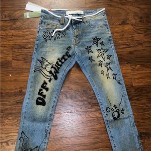 OFF-WHITE SLIM DENIM JEANS